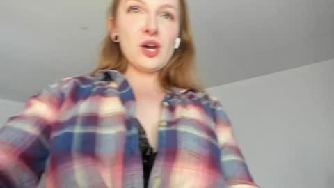 Skye Watson online show from 01/03/25, 08:01