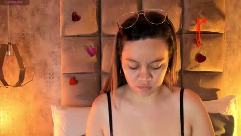 Sky June online show from 02/15/26, 05:42