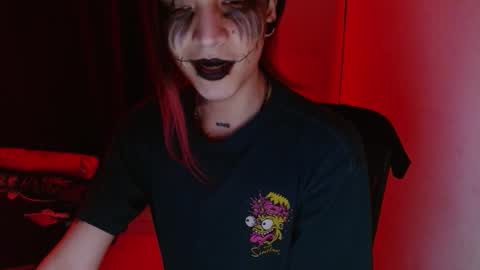 Snapshot of skykar chatting on 09/27/25, 03:22 reep online show from 09/27/25, 03:22