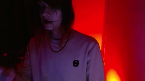 Snapshot of skykar chatting on 10/15/25, 02:55 reep online show from 10/15/25, 02:55