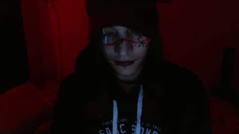 Snapshot of skykar chatting on 06/12/26, 04:44 reep online show from 06/12/26, 04:44