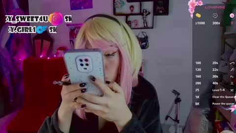 millie     online show from 04/21/26, 01:42