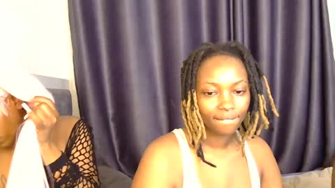 Snapshot of skylar28_ chatting on 06/21/26, 05:48 skylar28_ online show from 06/21/26, 05:48