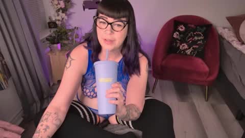 skylar bird online show from 12/14/24, 01:28