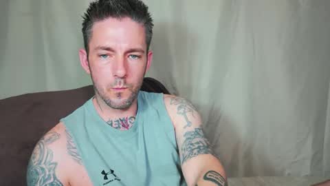 Snapshot of skylarrgrey chatting on 05/20/26, 08:09 SkylarGrey online show from 05/20/26, 08:09