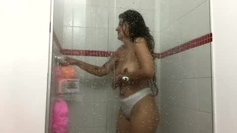 Snapshot of skyler1195 chatting on 01/14/25, 06:49 Skyler online show from 01/14/25, 06:49