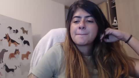 Snapshot of skyler1195 chatting on 01/27/25, 12:12 Skyler online show from 01/27/25, 12:12