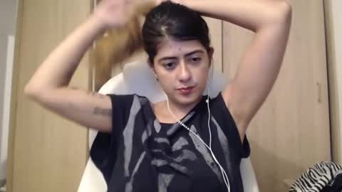 Snapshot of skyler1195 chatting on 02/03/25, 03:53 Skyler online show from 02/03/25, 03:53