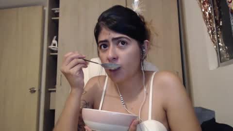 Snapshot of skyler1195 chatting on 02/05/25, 03:02 Skyler online show from 02/05/25, 03:02