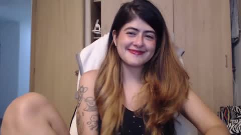 Snapshot of skyler1195 chatting on 02/24/25, 12:20 Skyler online show from 02/24/25, 12:20