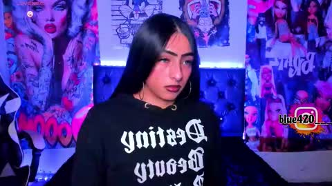 Snapshot of skyler__blue4 chatting on 03/20/26, 12:37 blue online show from 03/20/26, 12:37
