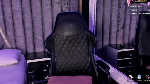 skylerbloom online show from 04/01/26, 01:41