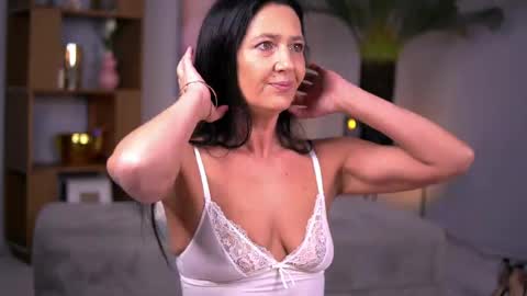 Skyler online show from 04/14/26, 03:45