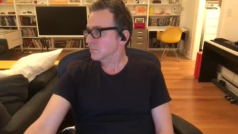 Snapshot of skyline3371 chatting on 01/15/25, 07:05 Skyline3371 online show from 01/15/25, 07:05