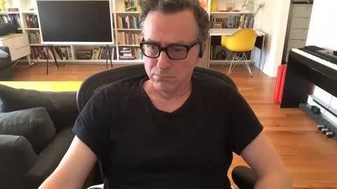 Snapshot of skyline3371 chatting on 02/10/25, 06:45 Skyline3371 online show from 02/10/25, 06:45