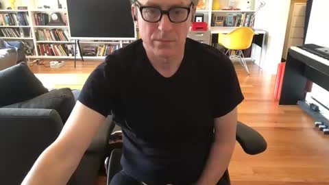 Snapshot of skyline3371 chatting on 03/04/25, 04:09 Skyline3371 online show from 03/04/25, 04:09