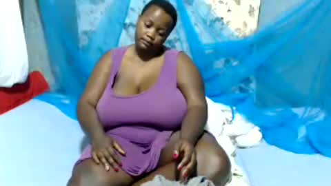 Snapshot of skylla07 chatting on 06/12/26, 05:39 sheliah online show from 06/12/26, 05:39