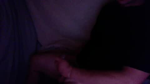 Snapshot of skylsawz chatting on 04/15/26, 07:26 SLingSkylz online show from 04/15/26, 07:26