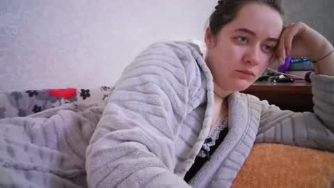 Snapshot of skyressie333 chatting on 02/12/25, 07:44 skyressie333 online show from 02/12/25, 07:44