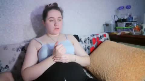 Snapshot of skyressie333 chatting on 02/17/25, 07:31 skyressie333 online show from 02/17/25, 07:31