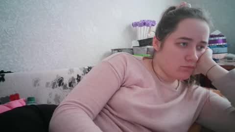 Snapshot of skyressie333 chatting on 02/22/25, 01:57 skyressie333 online show from 02/22/25, 01:57