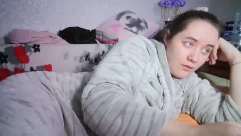 Snapshot of skyressie333 chatting on 02/22/25, 07:03 skyressie333 online show from 02/22/25, 07:03