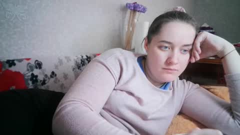 Snapshot of skyressie333 chatting on 02/25/25, 10:26 skyressie333 online show from 02/25/25, 10:26