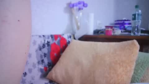 Snapshot of skyressie333 chatting on 03/04/25, 08:16 skyressie333 online show from 03/04/25, 08:16