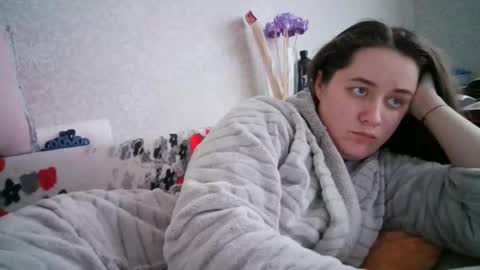 Snapshot of skyressie333 chatting on 03/12/25, 10:37 skyressie333 online show from 03/12/25, 10:37