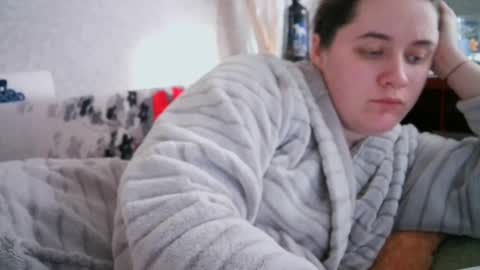 Snapshot of skyressie333 chatting on 03/12/25, 01:40 skyressie333 online show from 03/12/25, 01:40