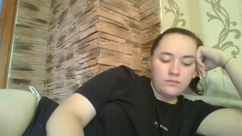 Snapshot of skyressie333 chatting on 10/14/25, 07:42 skyressie333 online show from 10/14/25, 07:42