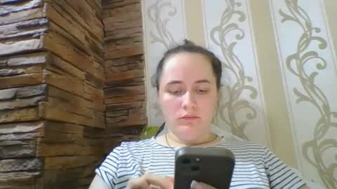 Snapshot of skyressie333 chatting on 10/17/25, 03:25 skyressie333 online show from 10/17/25, 03:25