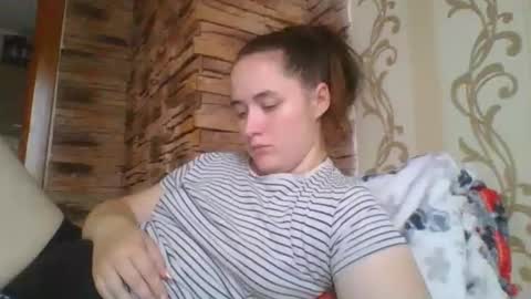 Snapshot of skyressie333 chatting on 10/23/25, 11:20 skyressie333 online show from 10/23/25, 11:20