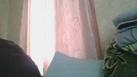 Snapshot of skyressie333 chatting on 10/27/25, 09:13 skyressie333 online show from 10/27/25, 09:13