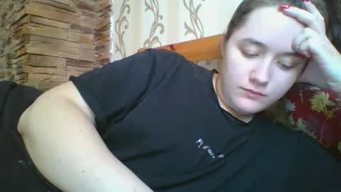 Snapshot of skyressie333 chatting on 02/19/26, 08:21 skyressie333 online show from 02/19/26, 08:21