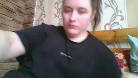 Snapshot of skyressie333 chatting on 02/23/26, 09:39 skyressie333 online show from 02/23/26, 09:39