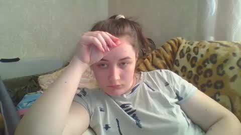 skyressie333 online show from 03/17/26, 06:50