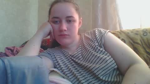 skyressie333 online show from 03/22/26, 06:28