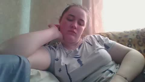 skyressie333 online show from 03/28/26, 07:52