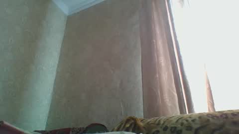 skyressie333 online show from 04/27/26, 07:06