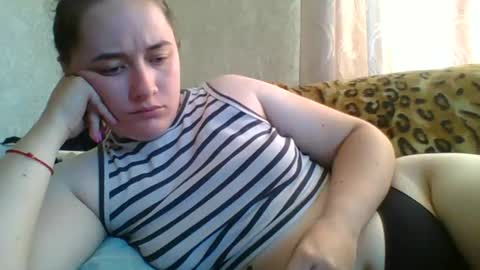 Snapshot of skyressie333 chatting on 07/29/26, 05:27 skyressie333 online show from 07/29/26, 05:27