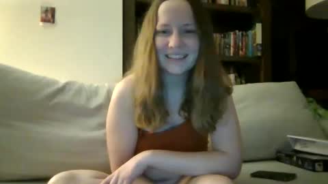 Snapshot of skywinters chatting on 05/07/26, 03:12 Sky Winters online show from 05/07/26, 03:12