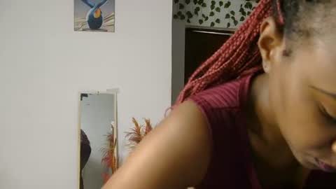 Snapshot of skyy_brown chatting on 07/07/26, 06:47 Bella online show from 07/07/26, 06:47