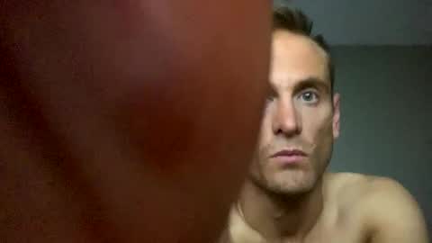 Skyler and Tyler online show from 11/17/25, 08:20