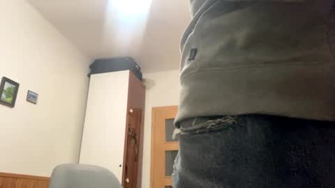 slabyhrac online show from 02/15/25, 02:37