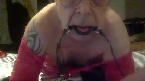 Snapshot of slav266938 chatting on 02/11/25, 06:01 slav266938 online show from 02/11/25, 06:01
