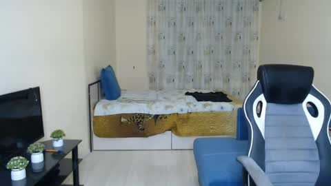 Snapshot of slavaxxx777 chatting on 05/27/26, 07:55 Slava GAY. PVT OPEN. online show from 05/27/26, 07:55