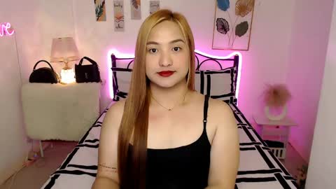 Snapshot of slave_amanda69 chatting on 06/08/26, 06:36 Queen Cyrine online show from 06/08/26, 06:36