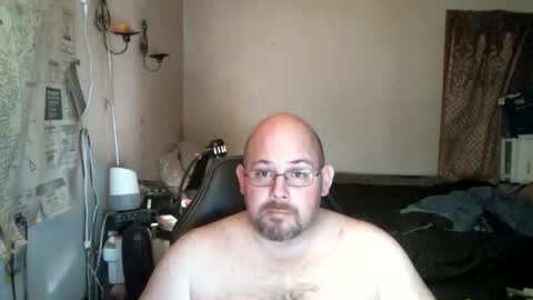 Snapshot of slavejim518 chatting on 02/23/25, 06:07 slavejim online show from 02/23/25, 06:07