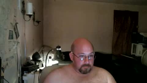 Snapshot of slavejim518 chatting on 11/27/25, 03:08 slavejim online show from 11/27/25, 03:08